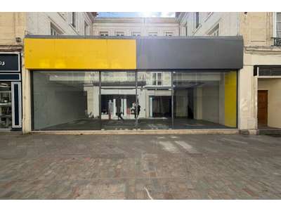 Location Locaux commerciaux - Boutiques à Poitiers