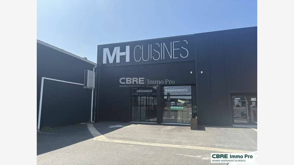 A louer local commercial de 235m² à Poitiers