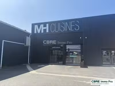 A louer local commercial de 235m² à Poitiers