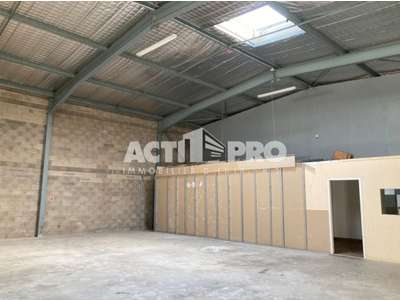 Location Locaux commerciaux - Boutiques à Pollestres