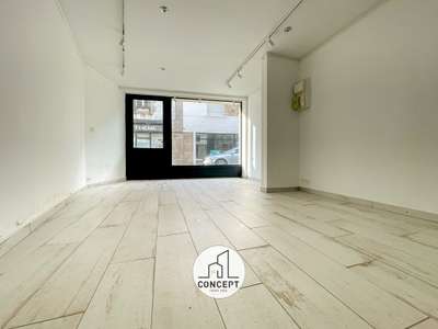 Location local commercial de 40m² à Pont Aven