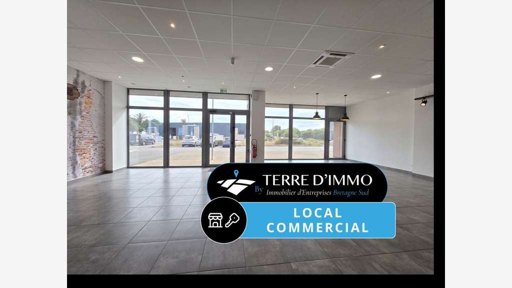 À LOUER – LOCAL COMMERCIAL DE 200 M² – EMPL N°1