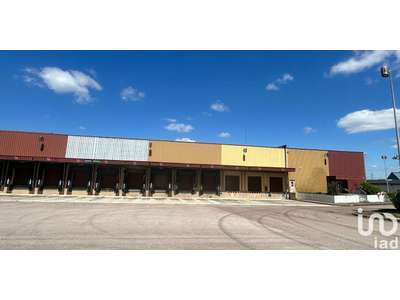 Location Locaux commerciaux - Boutiques à Pont-Sainte-Marie