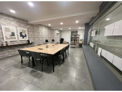 Location Locaux commerciaux - Boutiques à Pont-Sainte-Maxence