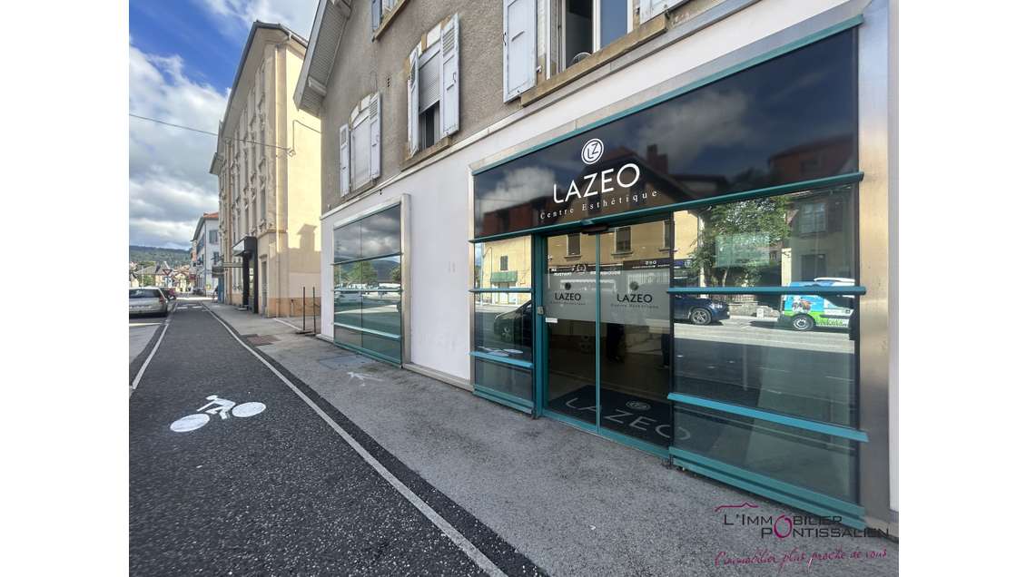 A louer local commercial 175m² à Pontarlier centre