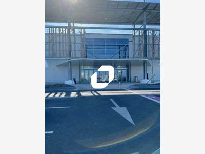 A louer Local commercial 586m² Pontault combault