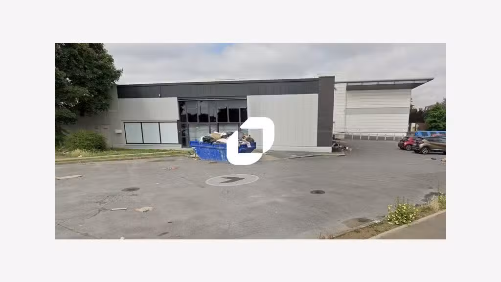 A louer Local commercial 952m² Pontault combault