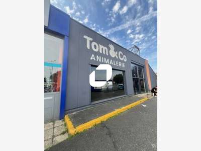 A louer Local commercial 628m² Pontault combault
