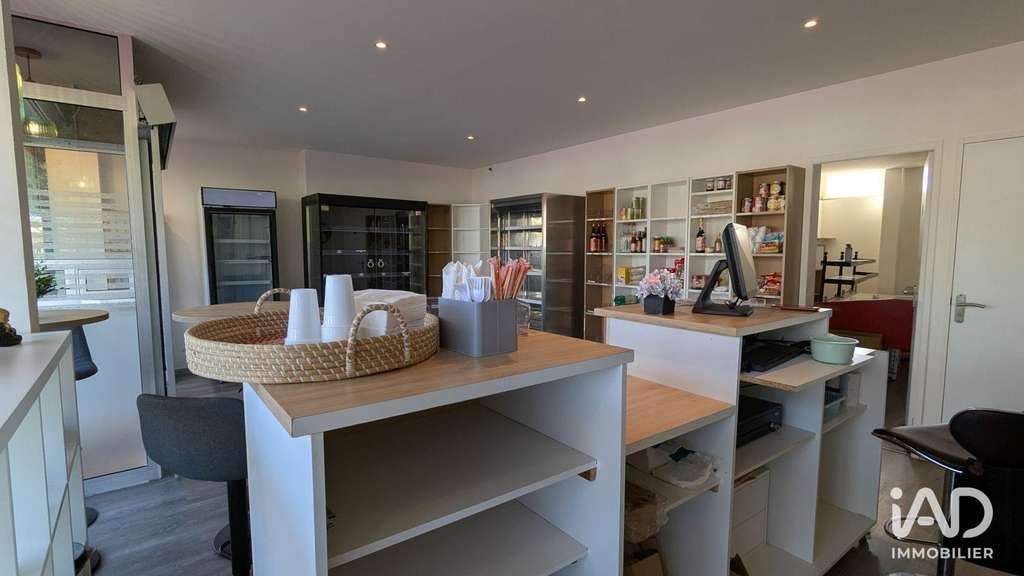 A louer Boutique de 50m² à Pontcarré axe passant