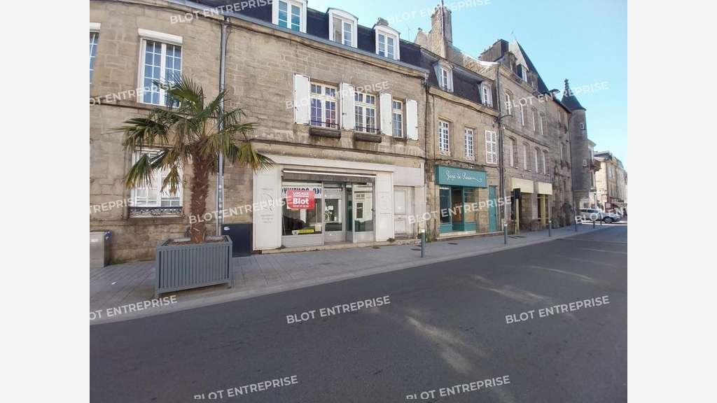 A louer local commercial 56m² Pontivy hyper centre
