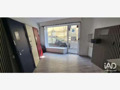 A louer local commercial 17m² à Pontoise