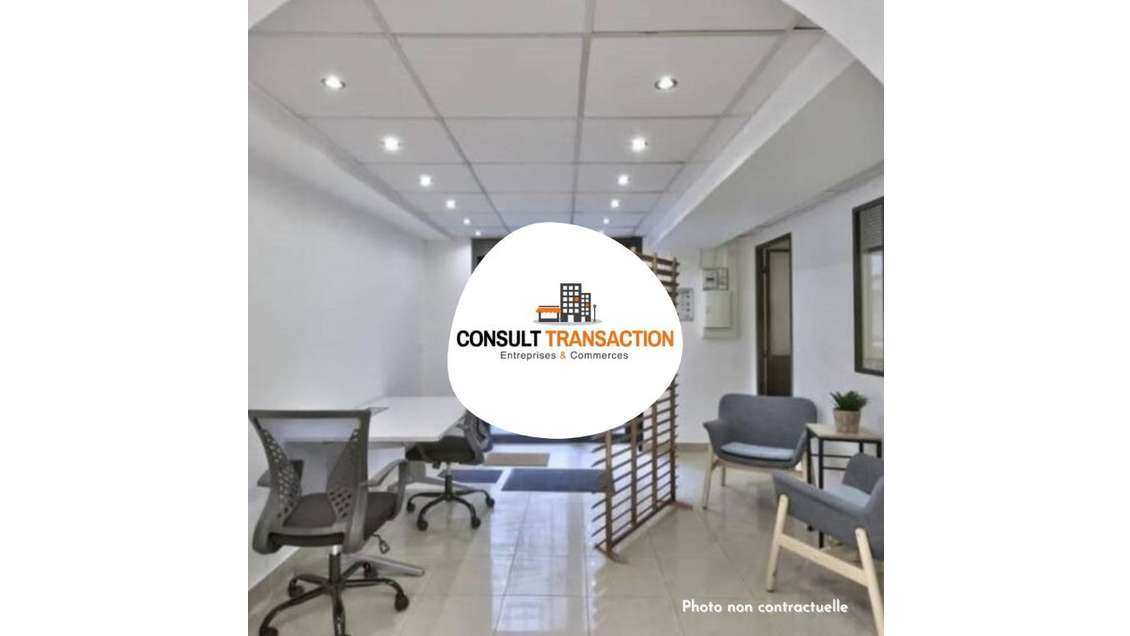 A louer local commercial 75m² R+1 à Pornic