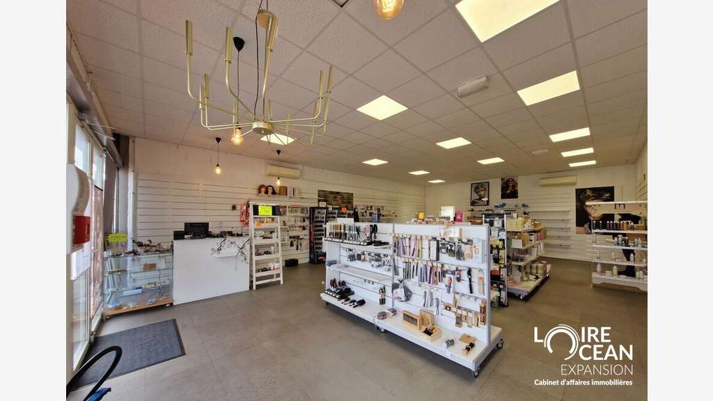 Local commercial 119m² à louer Pornic ZAC Ouest