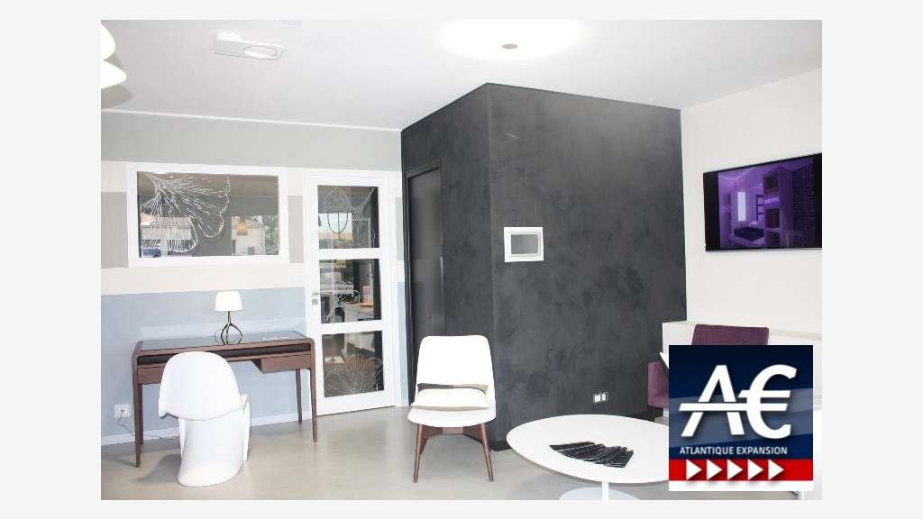 Bureaux avec showroom 66m² à louer à Pornic