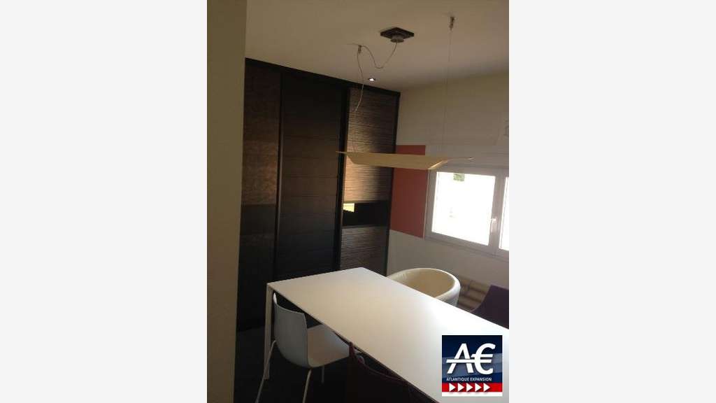 Bureaux avec showroom 66m² à louer à Pornic