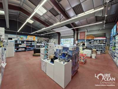PORNIC - LOCAL COMMERCIAL à louer