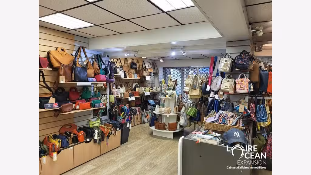 Loue local commercial 47m² à Pornic Maréchal Foch