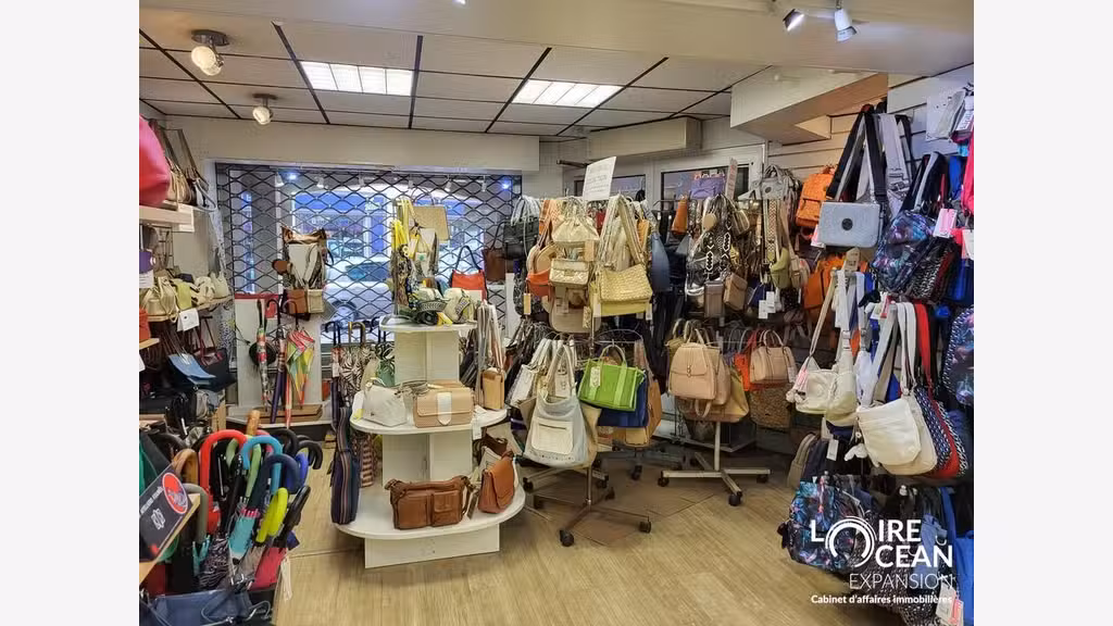 Loue local commercial 47m² à Pornic Maréchal Foch