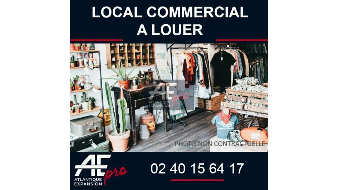 Local 45m² double vitrine à louer à Pornichet