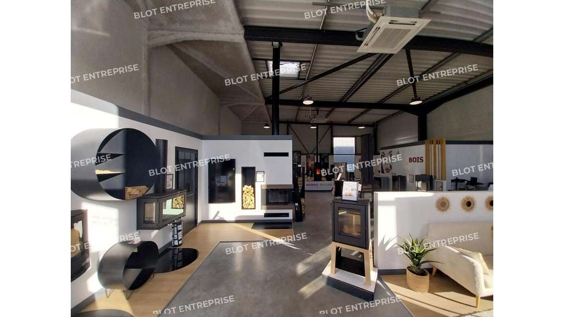 A louer locaux commerciaux 173m² à Pornichet