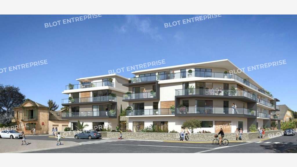 A louer locaux commerciaux de 73m² à Pornichet
