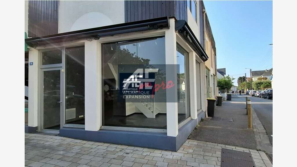 44 - PORNICHET - LOCAL COMMERCIAL à louer