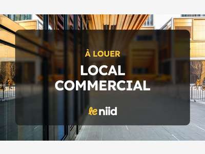 MAGNIFIQUE LOCAL EN EMPLACEMENT N° 1 PORNICHET 89