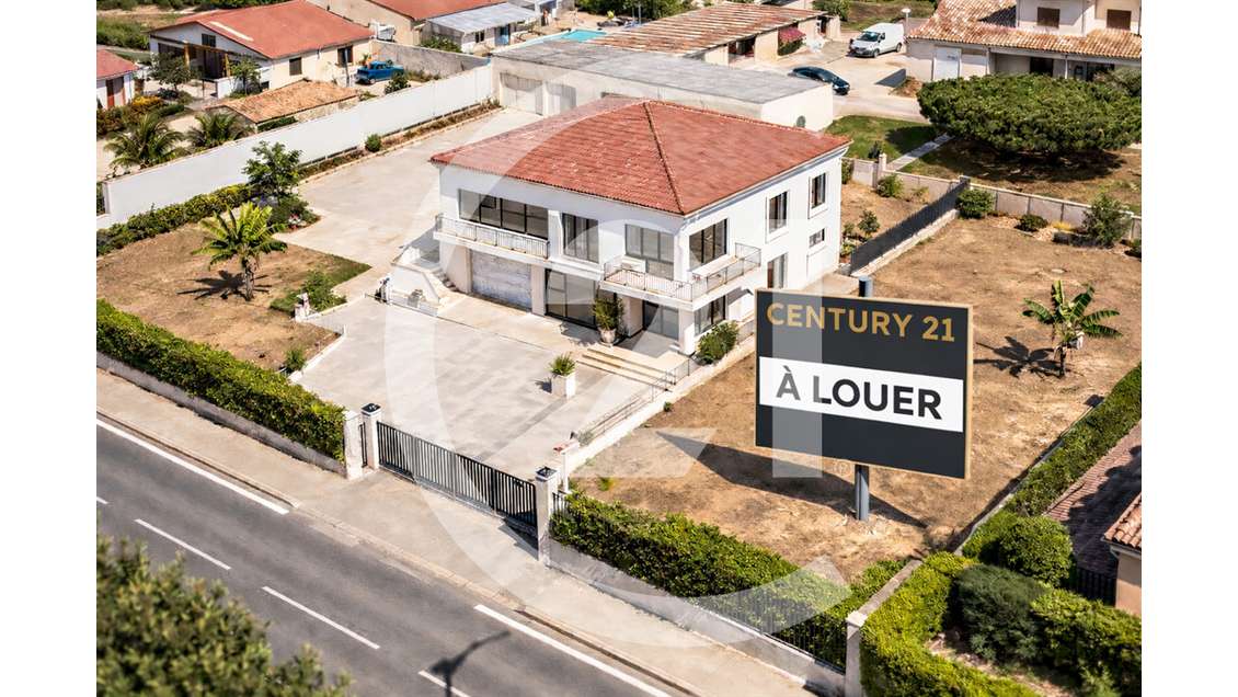 À louer bâtiment indus 180m² à Portes-lès-Valence