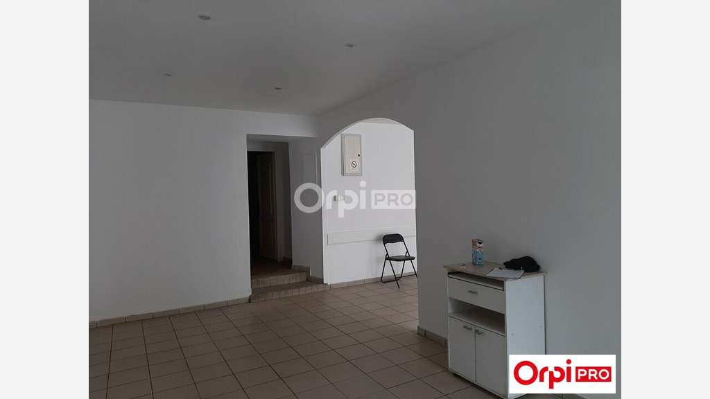 Local commercial 111m² à Portes-lès-Valence centre