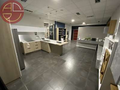 Location local commercial 500m² Portet sur Garonne