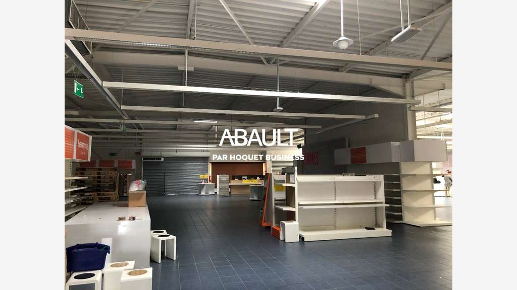 PORTET SUR GARONNE - LOCAL COMMERCIAL à louer