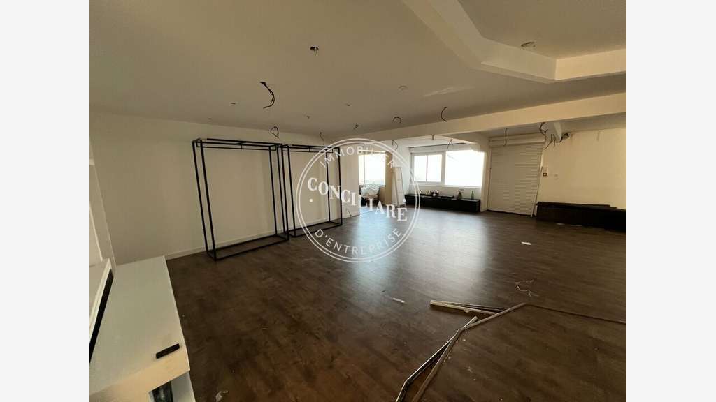 Local commercial 210m² à louer Portet sur Garonne