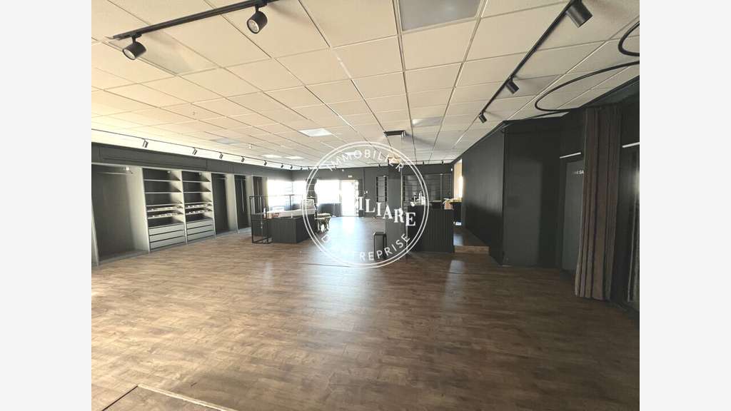 Local commercial 210m² à louer Portet sur Garonne