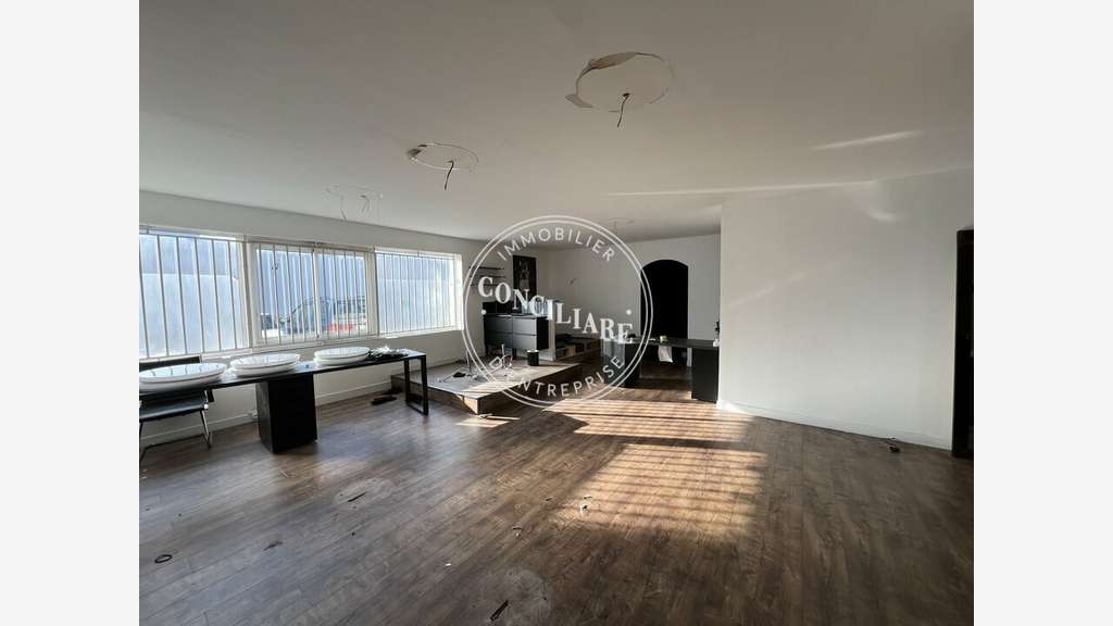 Local commercial 210m² à louer Portet sur Garonne