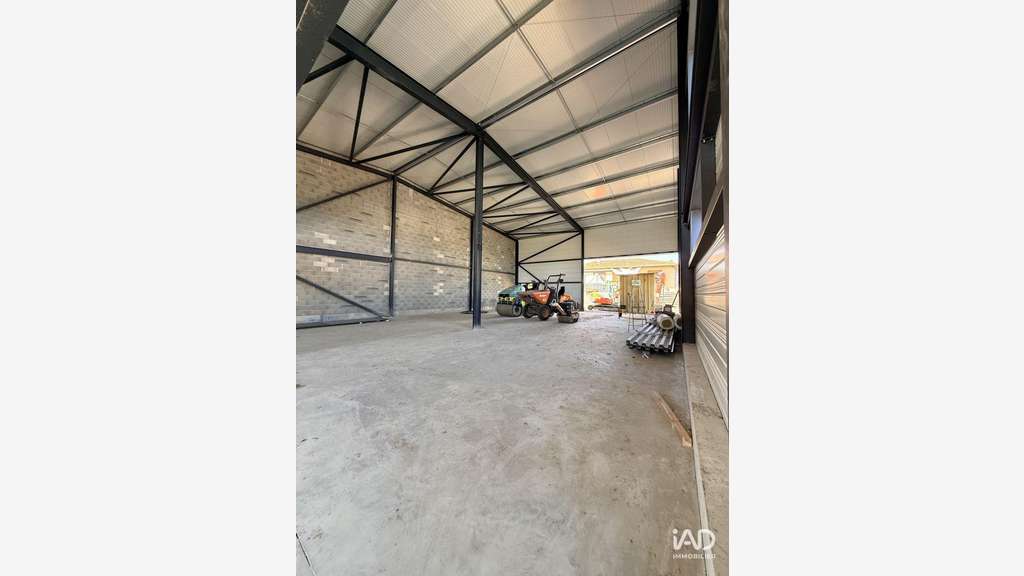 A louer local d'activité 347m² Portet-sur-Garonne