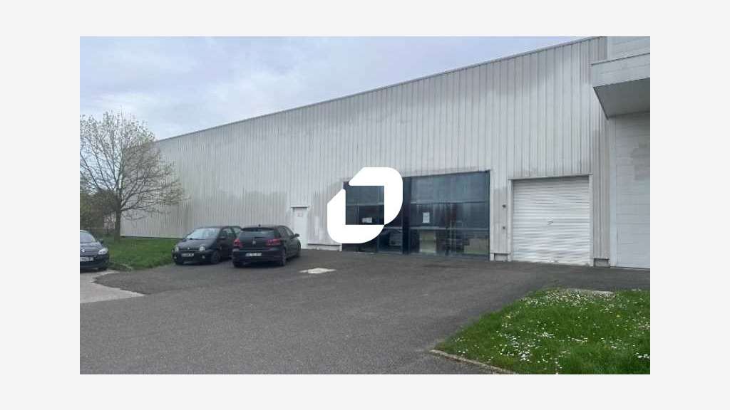 A louer Local commercial 1091m² Provins