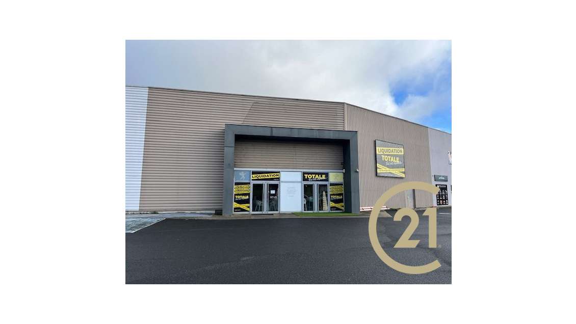 LOCAL COMMERCIAL DE 600m² I RANG