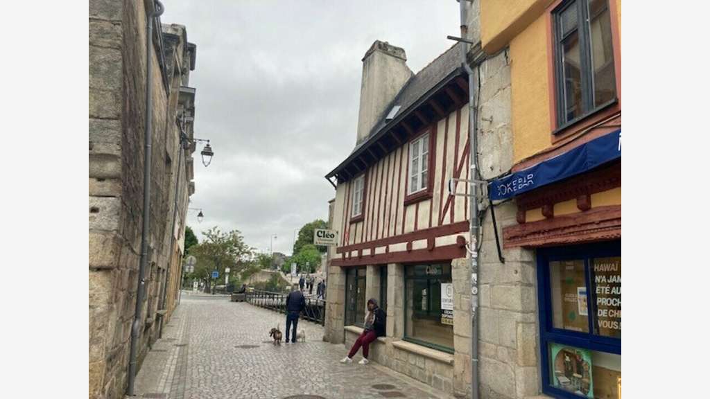 A louer local 75m² empl 1er ordre Quimper centre