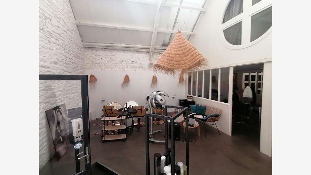 A louer local commercial 110m² à Concarneau