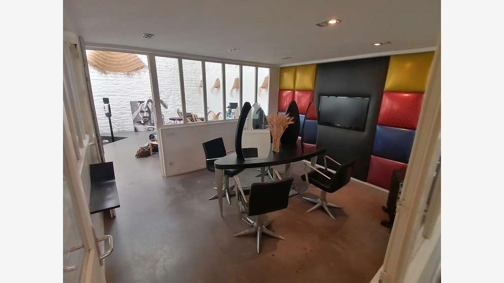 A louer local commercial 110m² à Concarneau
