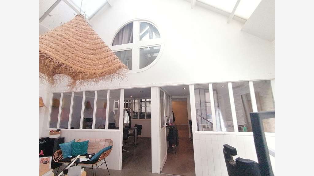 A louer local commercial 110m² à Concarneau