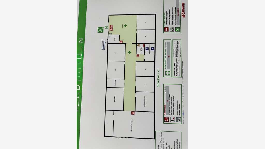 A louer bureaux zone de Kergaradec