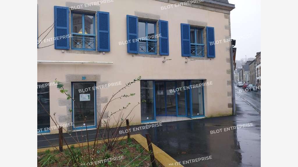 A louer local commercial de 123m² ERP à Quimper