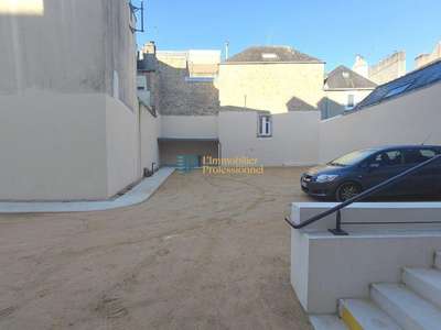 A louer local commercial 114m² à Quimper centre