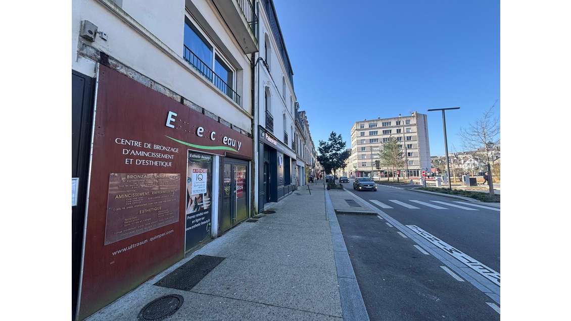 A louer local commercial 145m² à Quimper Gare