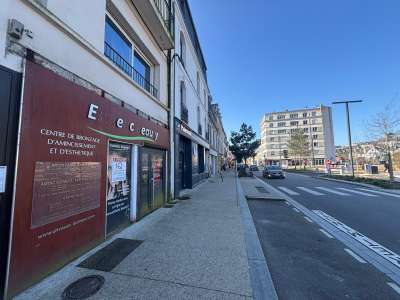 A louer local commercial 145m² à Quimper Gare