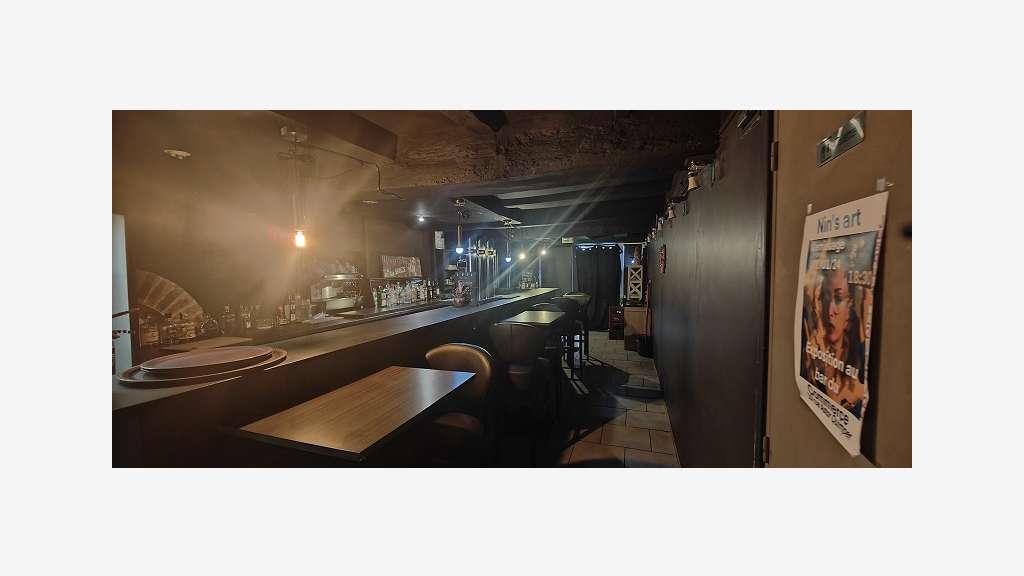 A louer local bar restaurant 120m² Quimper centre