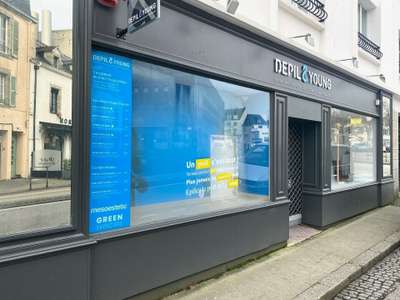 A louer local 100m² énorme visibilité à Quimper 
