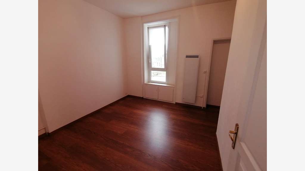 Loue local professionnel de 32m² à Quimper