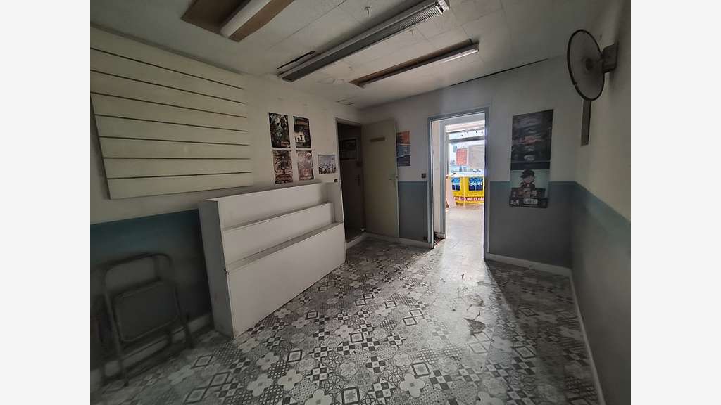 A louer local commercial 45m² hyper centre Quimper